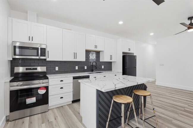 Photo - 8209 Richland Dr