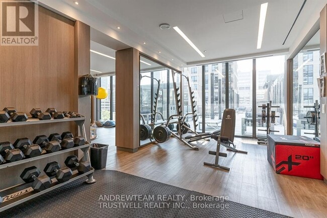 Photo - 77 Shuter St Unit 216