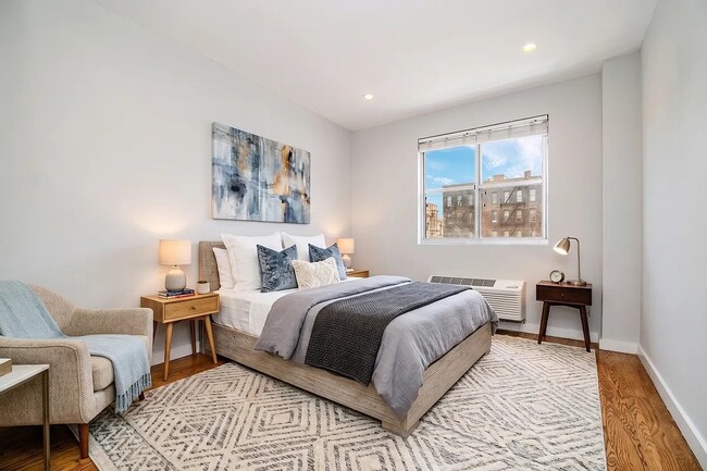 152 Ludlow St Unit 4C