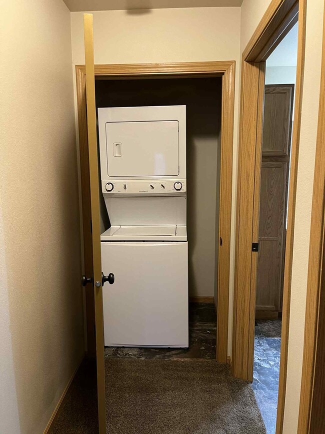 Photo - 1412 12th Ave SE