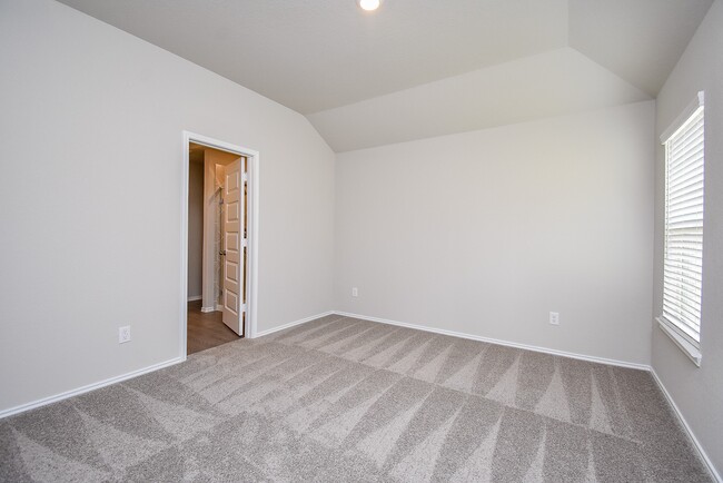 Photo - 8006 Camphor Ct