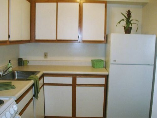 Kitchen - Joshua Gardens Apartments