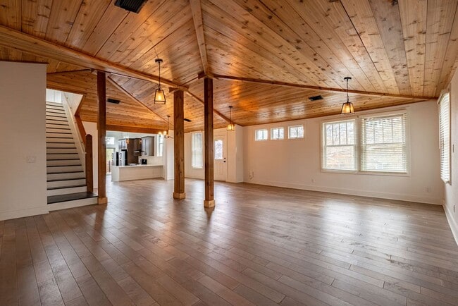 Photo - Tip Tier Views at this Beautiful 4 bedroom, 3 bathroom home in Central East Austin!!!