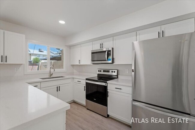 Photo - 3807 S Mill Ave