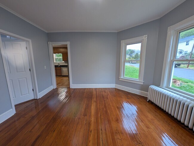 Photo - 677 Gerard Ave Unit 1