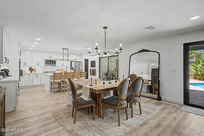 Photo - 5140 E Poinsettia Dr
