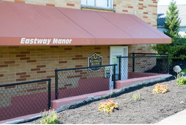 Eastway Manor Apartments