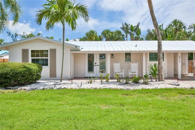 Building Photo - 211 Island Cir Rental