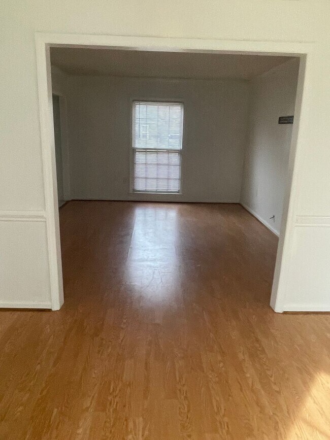 Photo - 7400 Lea Wood Ln