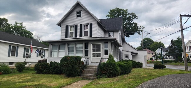 Building Photo - 504 Mundy St