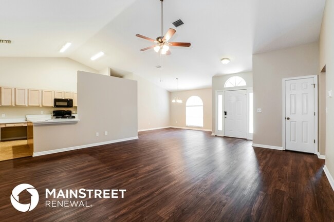 Photo - 33303 Lake Bend Cir