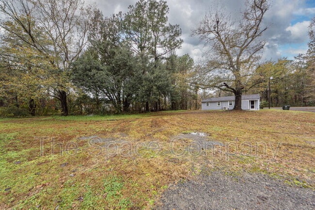 Photo - 209 Testament Ln