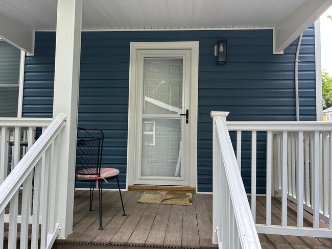 Photo - Furnished Short term fully renovated