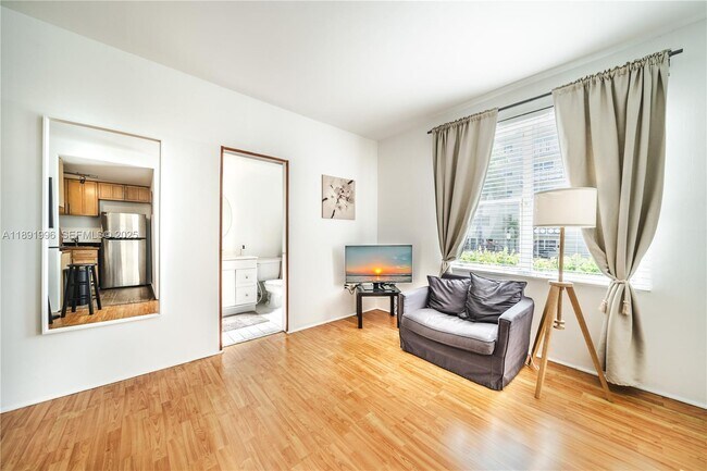 Photo - 1502 Jefferson Ave Unit 105