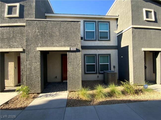 Building Photo - 4989 Fern Mesa Ave