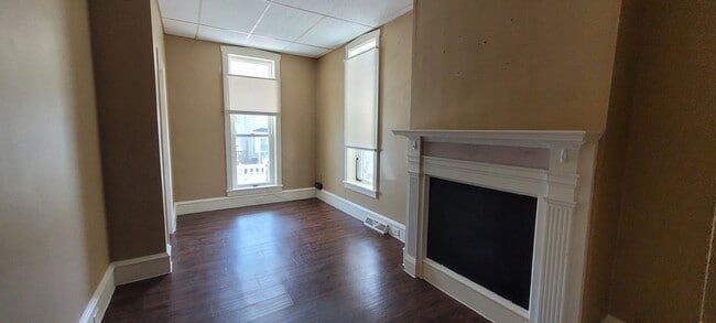 Photo - 84 E Franklin St Unit 1st floor
