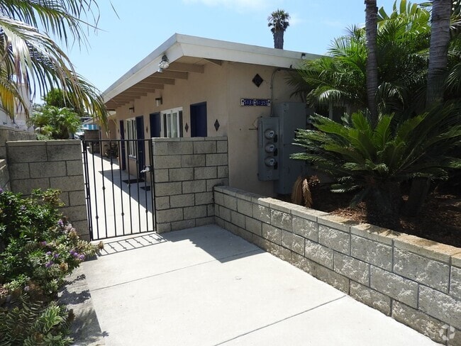 Building Photo - Here's your Beach Bungalow Unit 5135.5 Rental