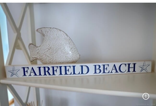 Photo - 560 Fairfield Beach Rd House