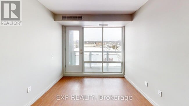 Photo - 95 Barrie Rd