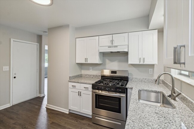 Photo - Pine Run Apts, LLC