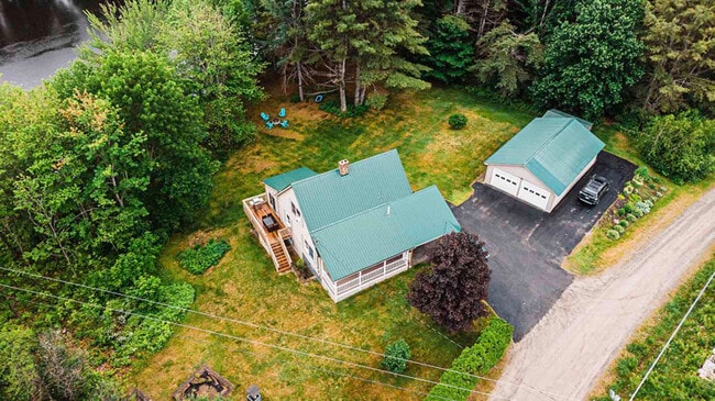 Photo - 38 Heron Cove Ln