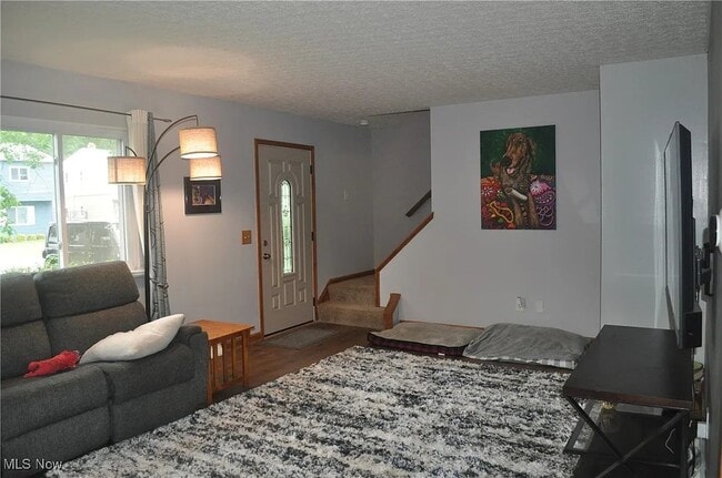 Photo - 265 Parkway Dr
