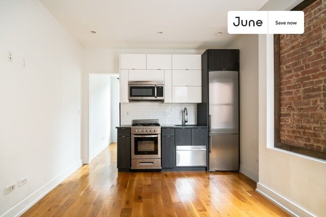 Photo - 95 E 7 St Unit 19