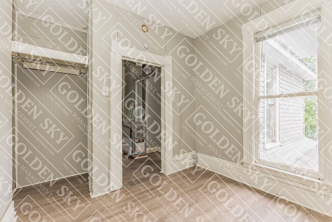 Photo - 817 W Main St Unit C