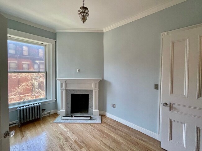 Photo - 270 Beacon St Unit 32