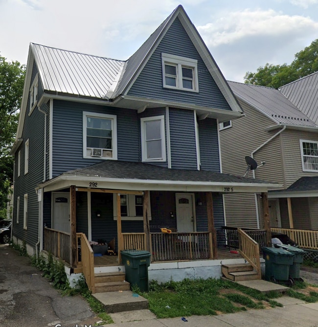 Building Photo - 292 Reynolds St Unit 292 5