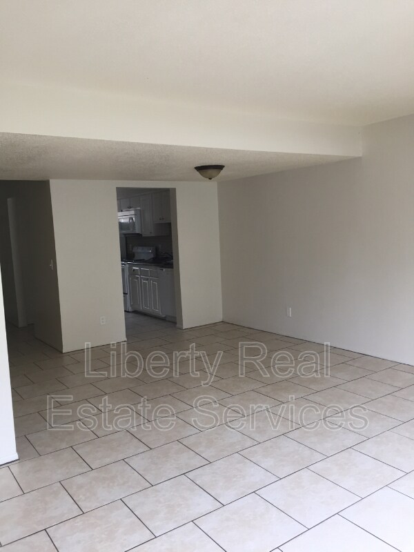 Photo - 901 Olmstead Dr Unit Apt 67I