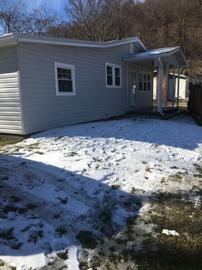 3/2 newly remodeled home House Rental in Waynesville, NC