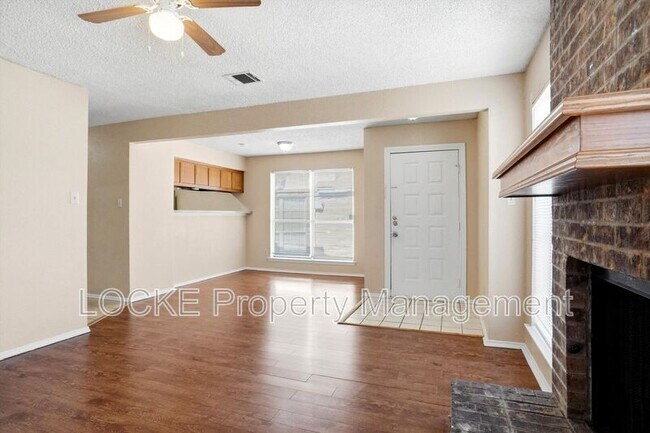 Photo - 2408 Summer Pl Dr