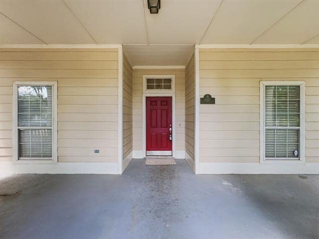 1237 Chattahoochee