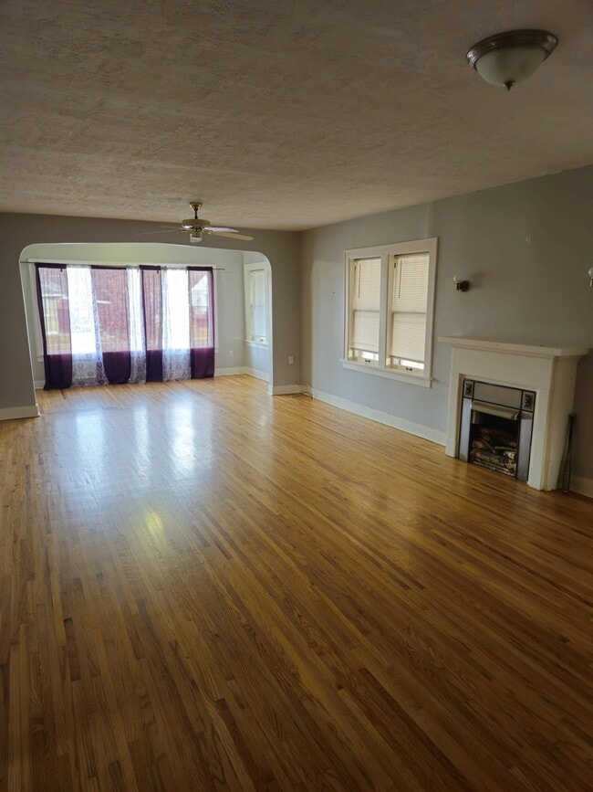 Photo - 1104 5th Ave S