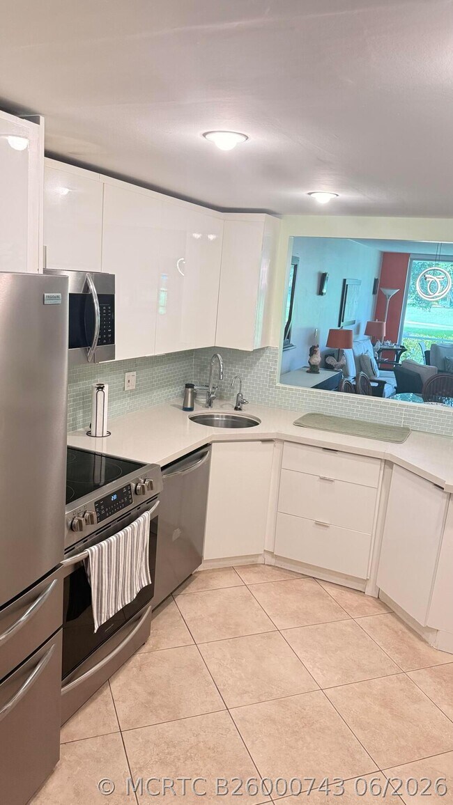 Photo - 4031 N Cypress Dr Unit 101