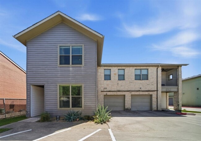 Building Photo - 1201 Grove Blvd Unit 1304