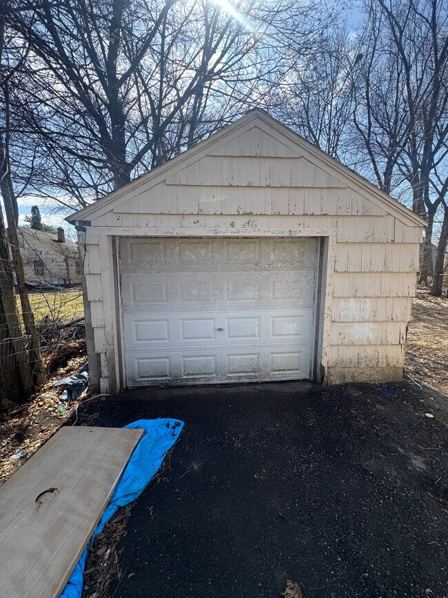 Photo - 711 W Dewey St