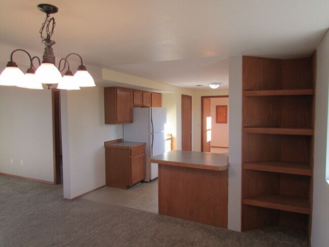 510 S Circle Dr Unit B