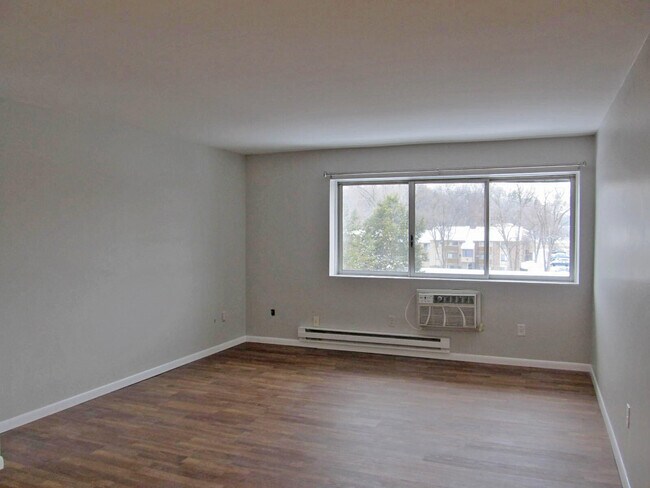 Photo - 722 W Kilgore Rd Unit 303