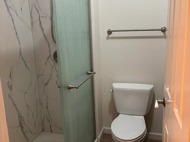 Photo - 9550 N 94th Plz Unidad 104