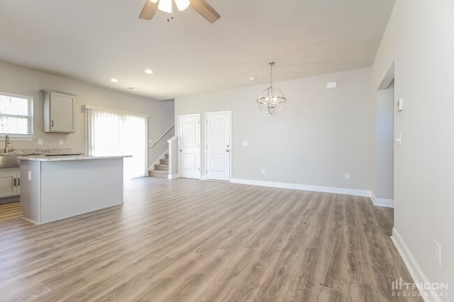 Photo - 109 Patagonia Rd