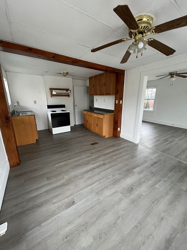 Photo - Two Bedroom Townhouse