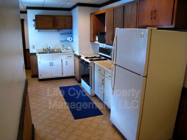 Photo - 18 Indiana Ave SW