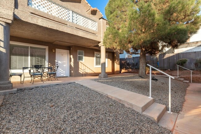 Photo - 2 Bed Townhome