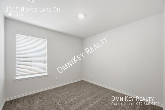 Photo - 1315 Hopes Lk Dr