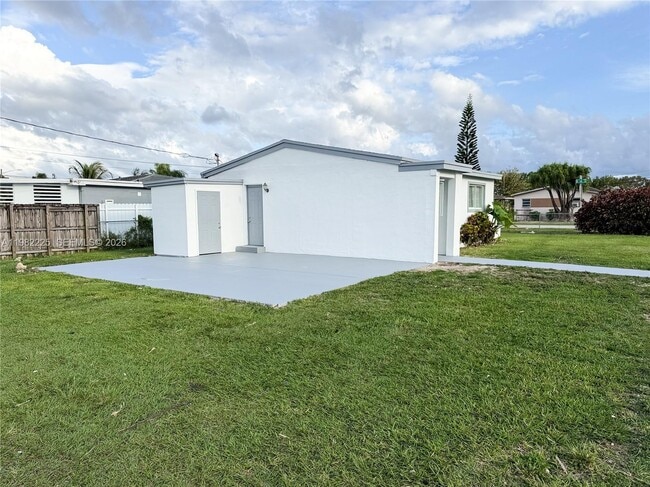 Photo - 1401 NW 8th Ave