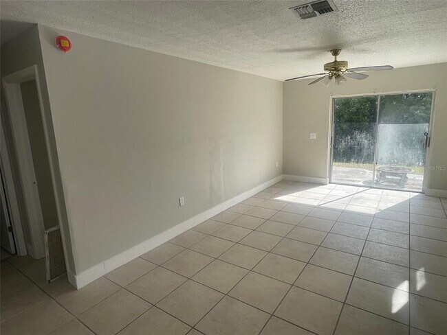 7322 Janczlik Dr