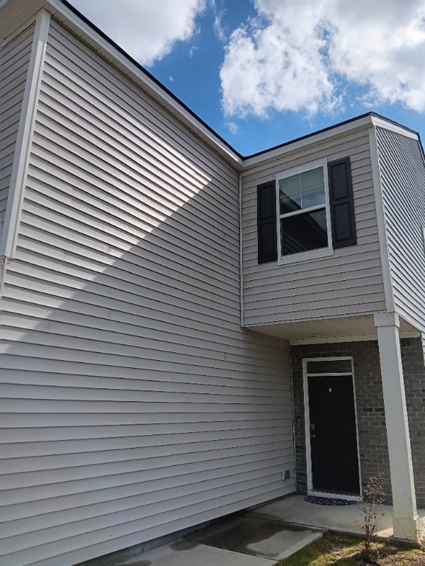 Photo - 154 Troupe Dr