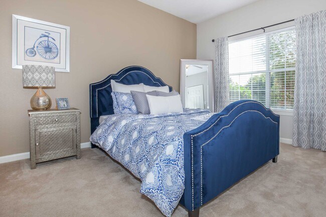 Carrington Place at Wildewood Apartments